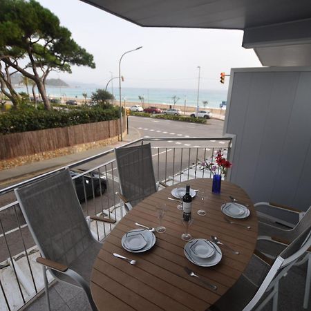 Apartamento Frente A La Playa Blanes Costa Brava Exterior foto